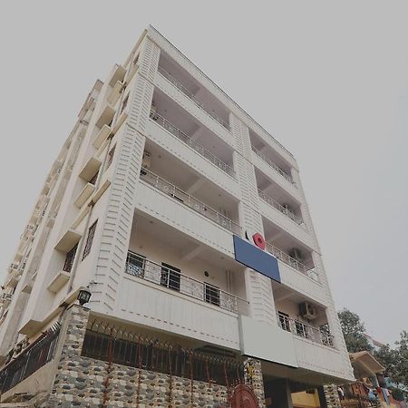 Super Oyo Capital O 78105 Hotel Figtree Premier Patna  Esterno foto