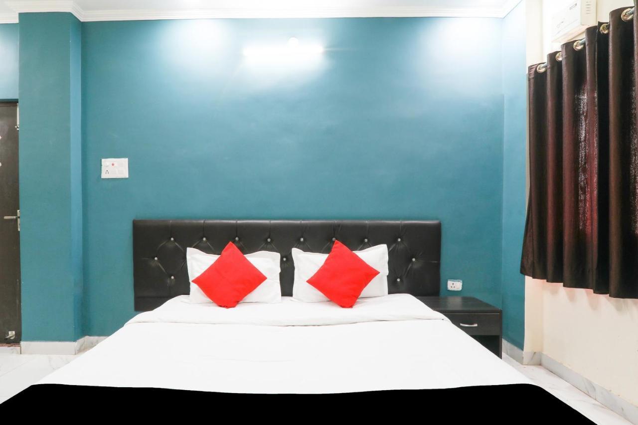 Super Oyo Capital O 78105 Hotel Figtree Premier Patna  Esterno foto