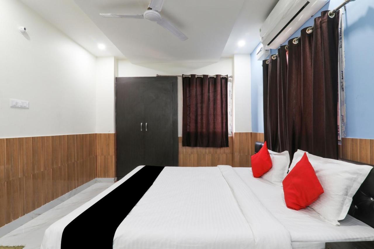 Super Oyo Capital O 78105 Hotel Figtree Premier Patna  Esterno foto