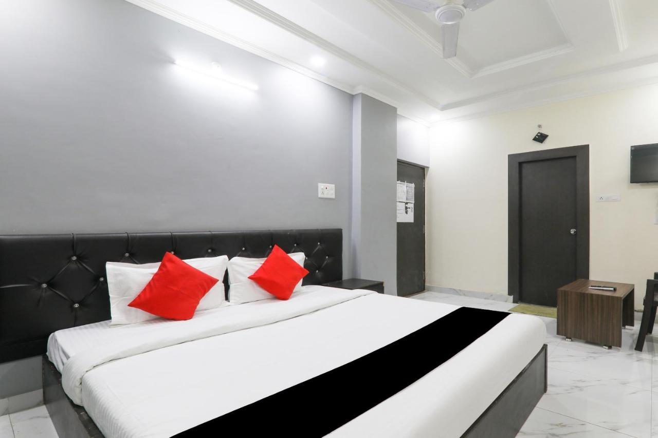 Super Oyo Capital O 78105 Hotel Figtree Premier Patna  Esterno foto